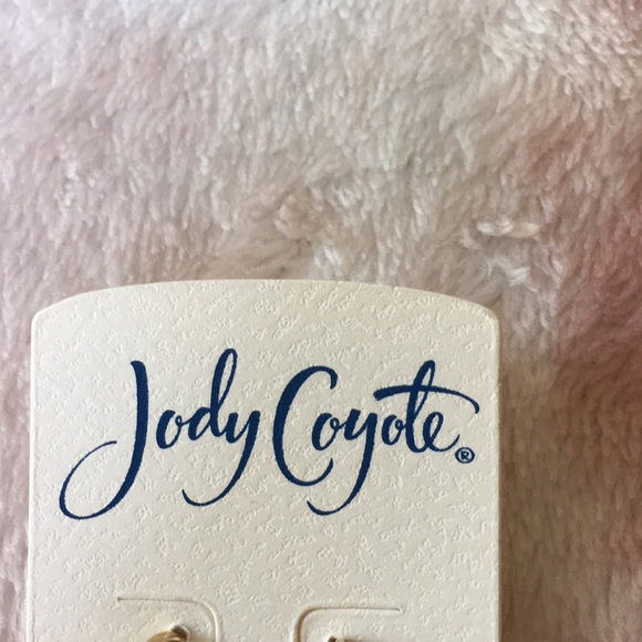 Jody Coyote Designer Pierced Earrings, NWT - Picture 3 of 4
